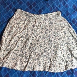 Flowy skirt